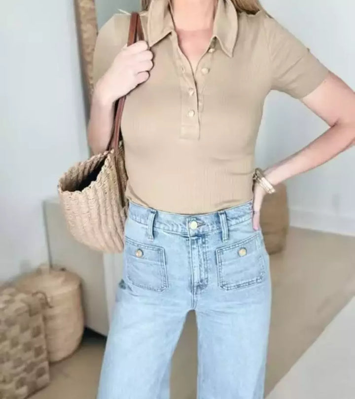 Tummy |  Il Pantalone a Zampa che Sottolinea il Punto Vita