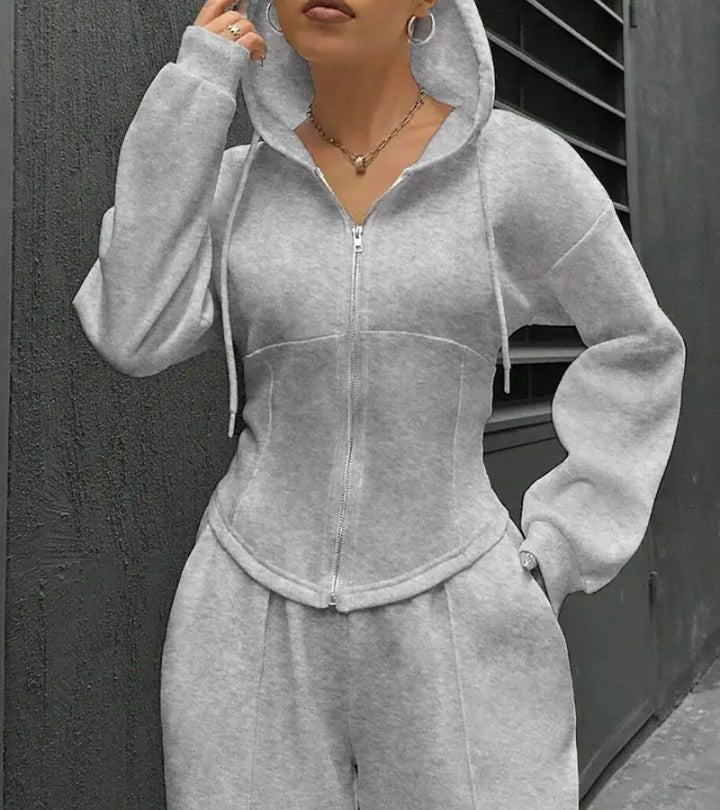 Alessia | Completo Zip-Up con Cappuccio e Pantaloni Eleganti