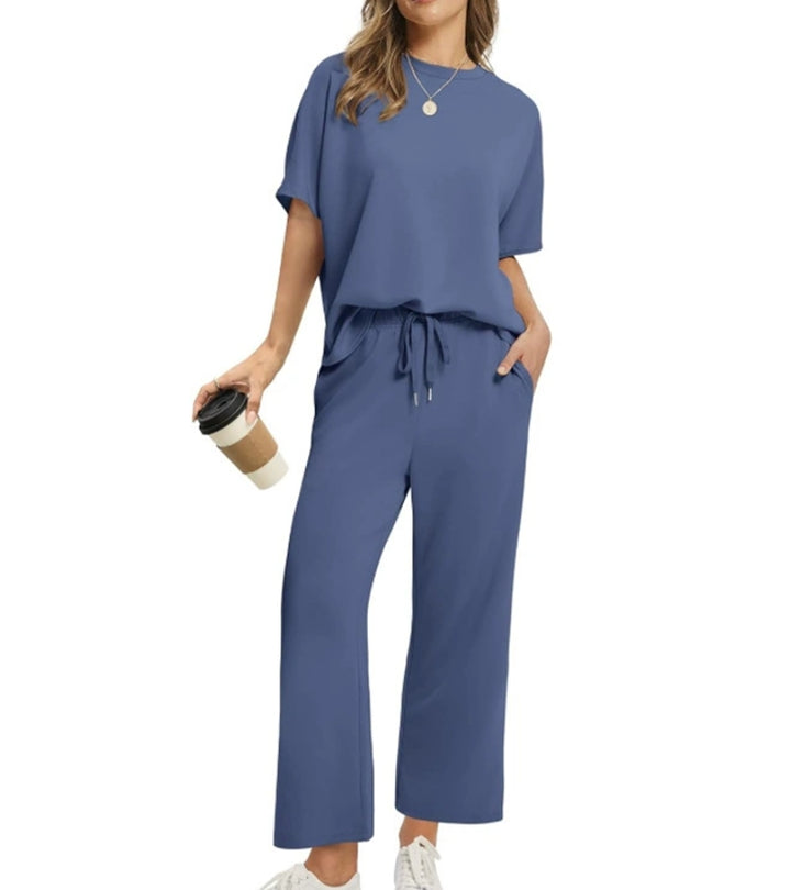 Katia | Completo due pezzi dalla silhouette moderna