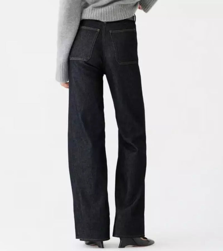 Tummy |  Il Pantalone a Zampa che Sottolinea il Punto Vita