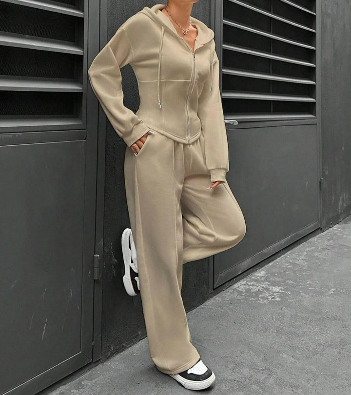 Alessia | Completo Zip-Up con Cappuccio e Pantaloni Eleganti