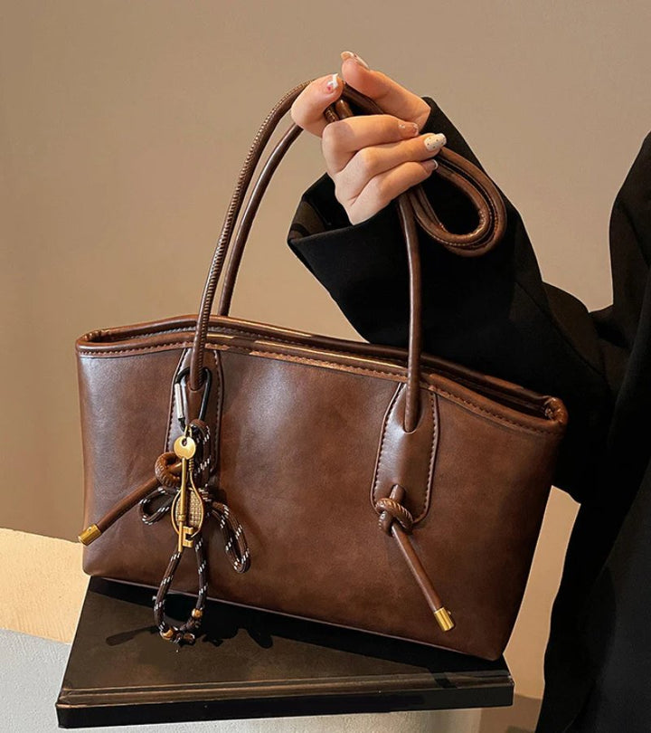 Mirca | Borsa a Spalla in Pelle Raffinata