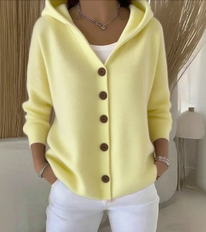 Dora |  Cardigan Comfort Chic con Cappuccio e Bottoni Eleganti