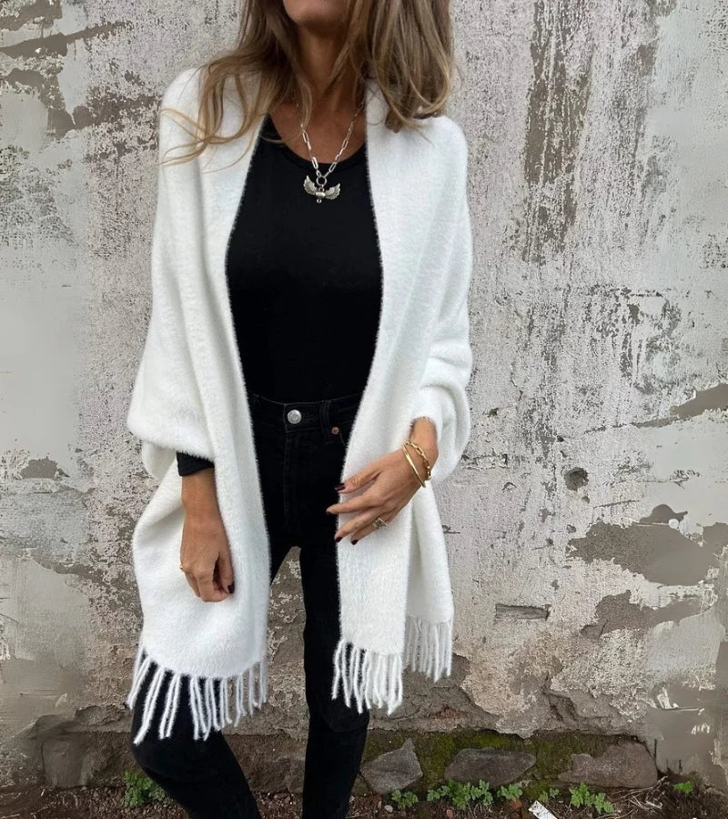 Silvana | Mantella con maniche lunghe e frange