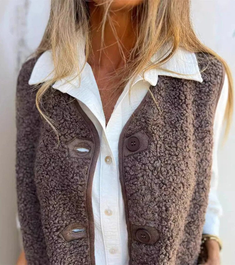 Malena | gilet in peluche morbido e caldo con bottoni