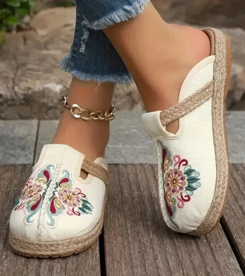 FLORA | Sandali Ricamati Ultra Leggeri