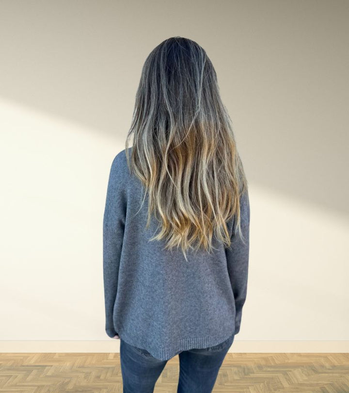 Nadia | Maglione con bottoni metallici