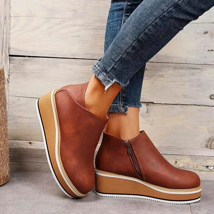 Ajusco | scarpe che uniscono altezza, stile e sicurezza ad ogni passo