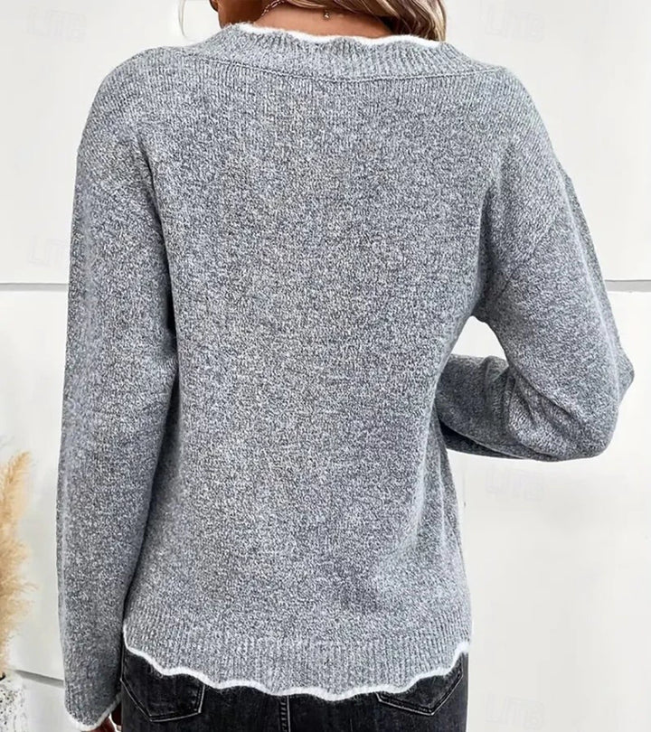 Alba | Maglione con scollo a V e bordo ondulato