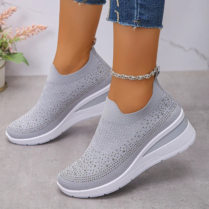 Oulella | Sneakers ortopediche, con zeppa in rete con strass